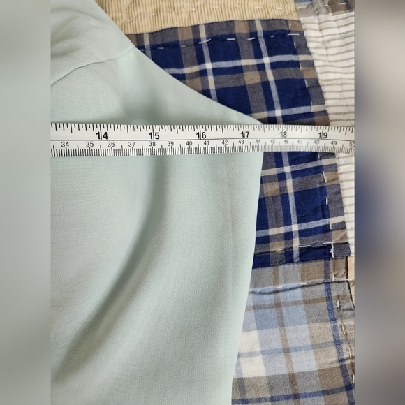 JJ'S HOUSE EVENING GOWN - Picture 7 of 10